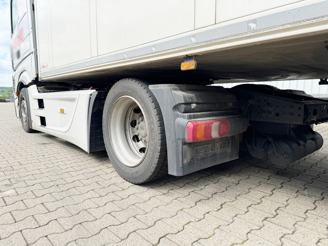 Mercedes-Benz Actros 1848 LS 4x2 Actros 1848 LS 4x2, Vollumer ,Retarder в лизинг Mercedes-Benz Actros 1848 LS 4x2 Actros 1848 LS 4x2, Vollumer ,Retarder: фото 12