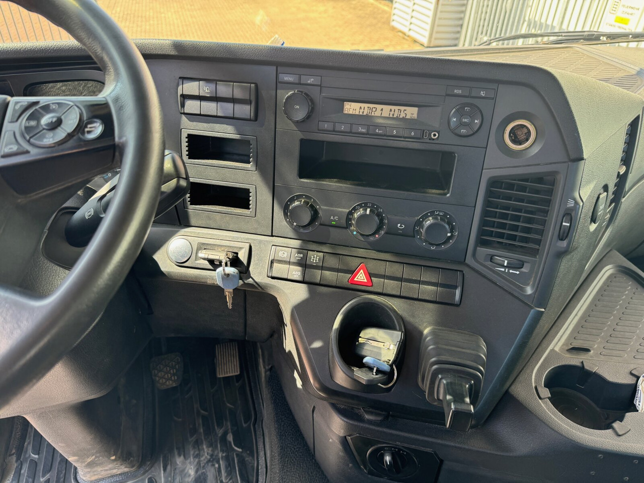 Тягач Mercedes-Benz Arocs 3343 S 6x4 Arocs 3343 S 6x4, Full Steel, 3x Vorhanden!: фото 14 Тягач Mercedes-Benz Arocs 3343 S 6x4 Arocs 3343 S 6x4, Full Steel, 3x Vorhanden!: фото 14