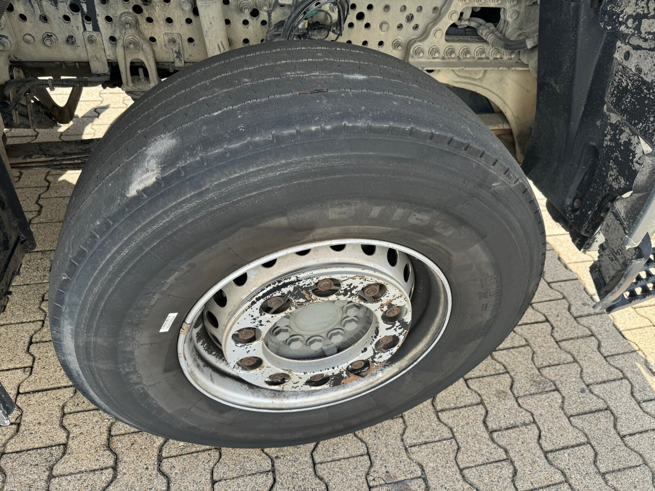 Тягач Mercedes-Benz Arocs 3343 S 6x4 Arocs 3343 S 6x4, Full Steel, 3x Vorhanden!: фото 6 Тягач Mercedes-Benz Arocs 3343 S 6x4 Arocs 3343 S 6x4, Full Steel, 3x Vorhanden!: фото 6