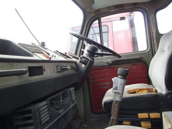 V5 4x2 Saurer V5 4x2 - Самосвал: фото 4 V5 4x2 Saurer V5 4x2 - Самосвал: фото 4