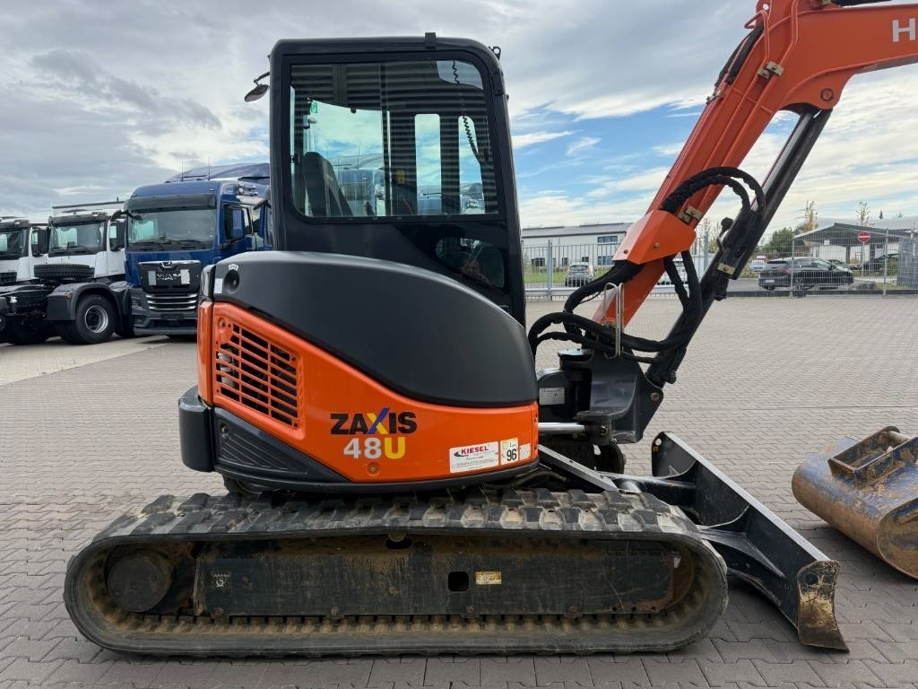 Hitachi ZX 48 U-3 CLR - Мини-экскаватор: фото 3 Hitachi ZX 48 U-3 CLR - Мини-экскаватор: фото 3