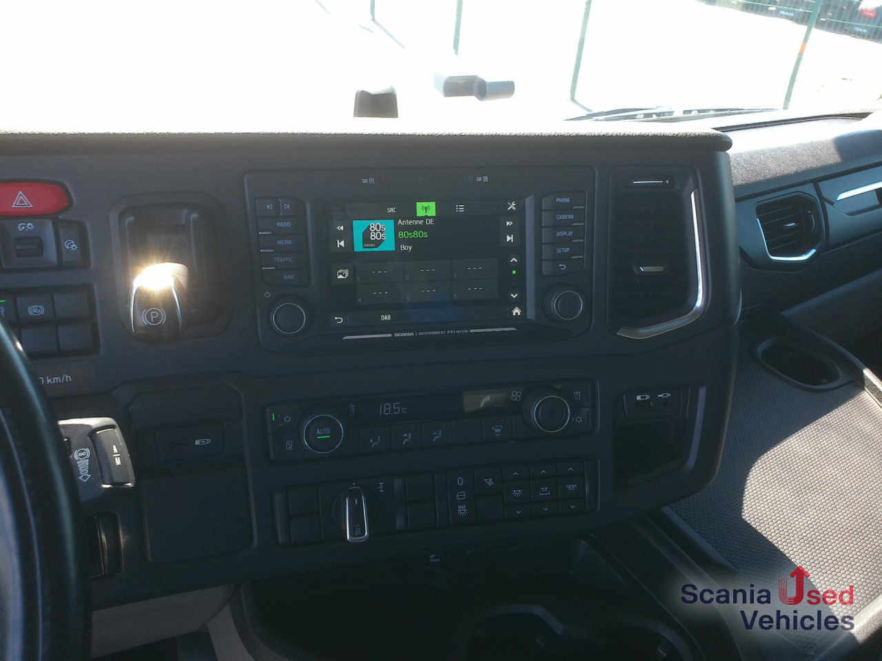 SCANIA R 450 A4x2EB - Тягач: фото 2 SCANIA R 450 A4x2EB - Тягач: фото 2