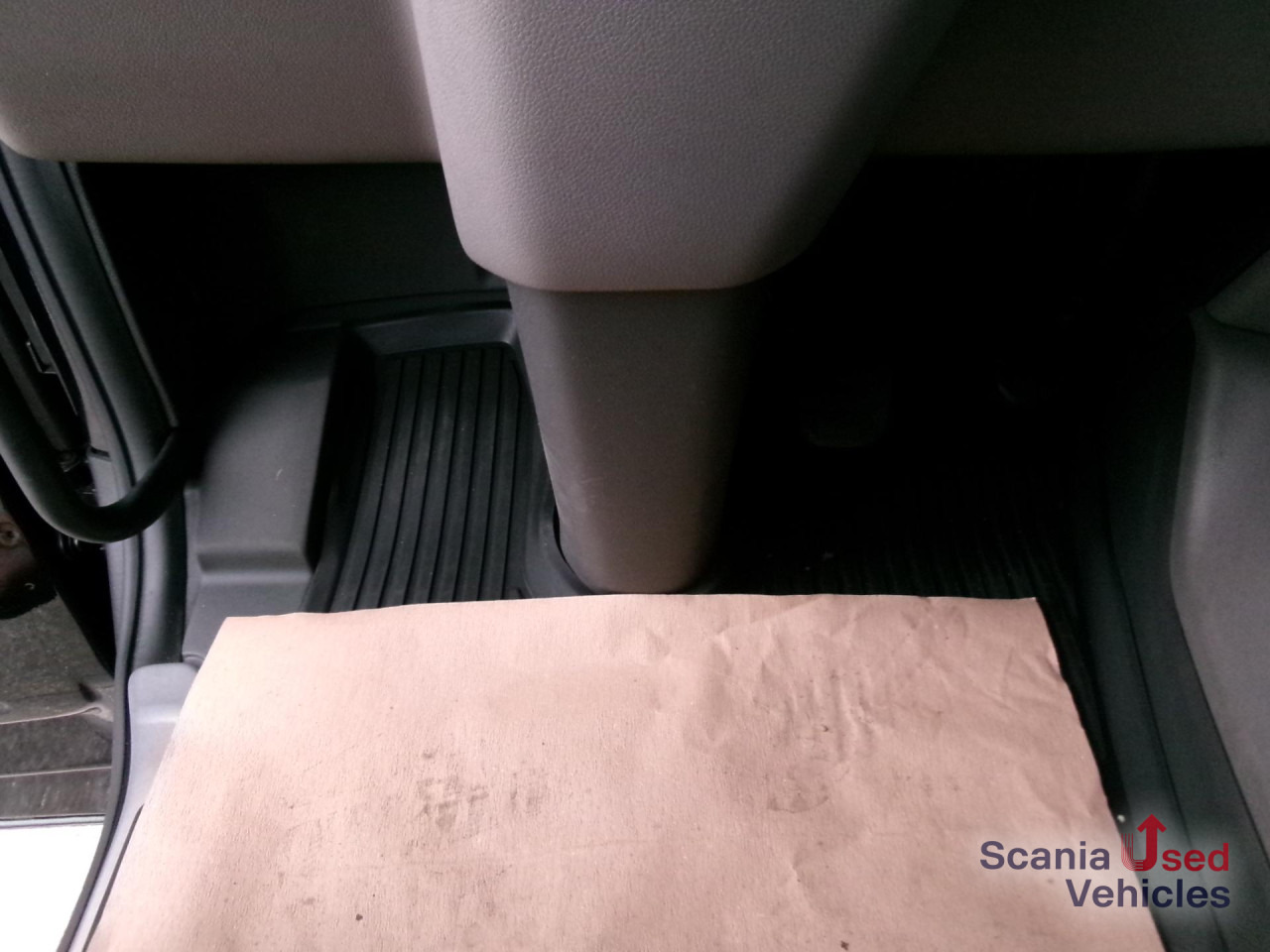 SCANIA R 450 A4x2NA - Тягач: фото 4 SCANIA R 450 A4x2NA - Тягач: фото 4
