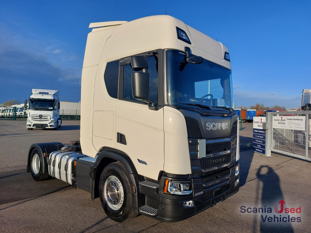 SCANIA R 460 A4x2NA Kipphydraulik New Dashboard Cockpit - Тягач: фото 1 SCANIA R 460 A4x2NA Kipphydraulik New Dashboard Cockpit - Тягач: фото 1