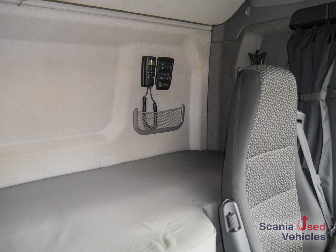 SCANIA R 410 B6x2*4LB Jumbo, Lenkachse, Standklima - Грузовик-контейнеровоз/ Сменный кузов: фото 2 SCANIA R 410 B6x2*4LB Jumbo, Lenkachse, Standklima - Грузовик-контейнеровоз/ Сменный кузов: фото 2