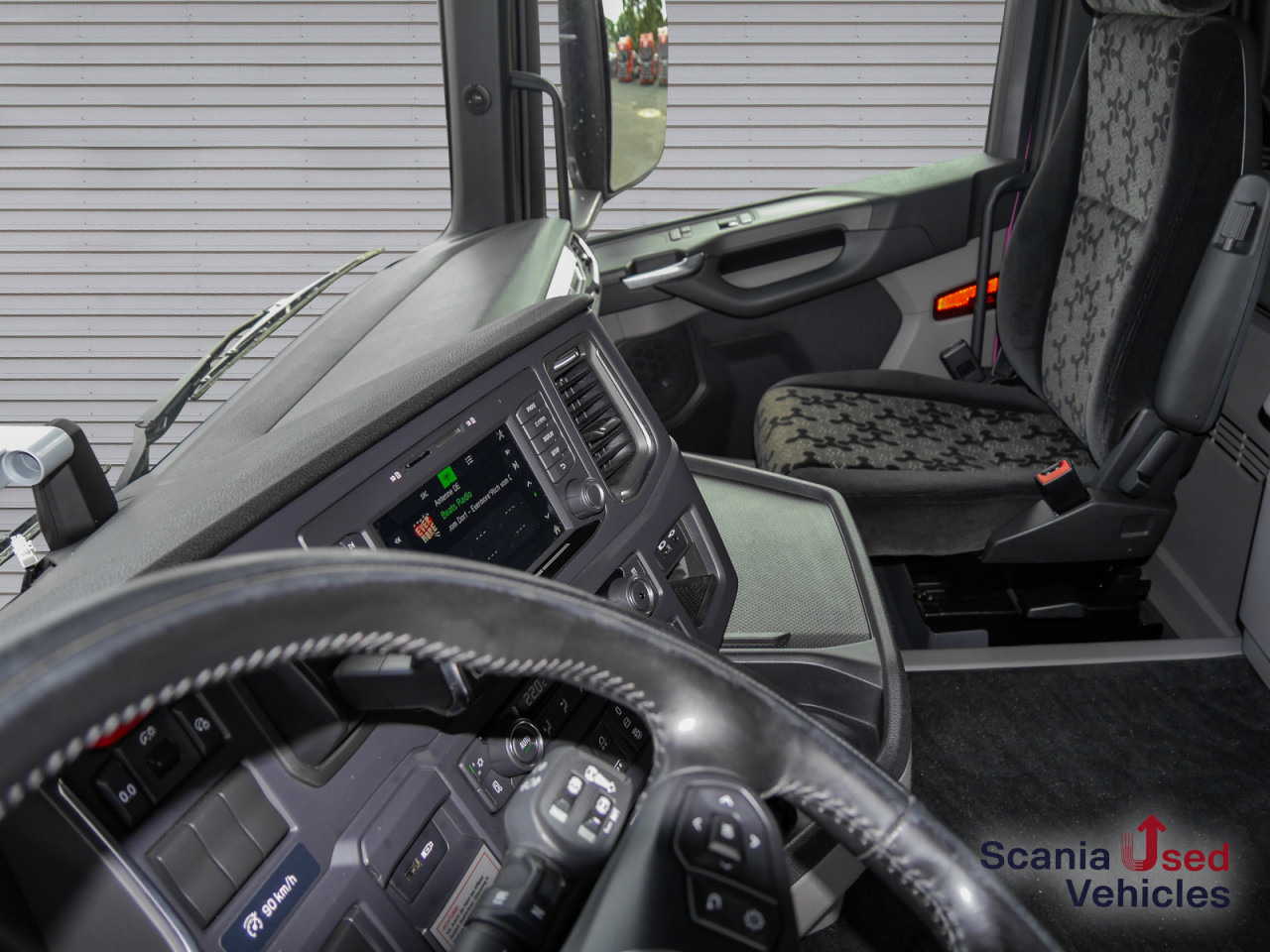 SCANIA R 410 B6x2*4NB - Pritsche / Plane / Hecktüren - - Тентованный грузовик: фото 3 SCANIA R 410 B6x2*4NB - Pritsche / Plane / Hecktüren - - Тентованный грузовик: фото 3