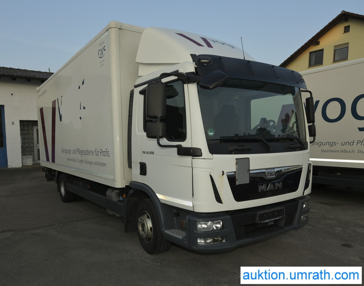 MAN TGL 12.250 4x2 L/BL Koffer Ladebordwand Klimaautomatik NAVI Luftfederung Automatikgetriebe EURO 6 - Грузовик с закрытым кузовом: фото 3 MAN TGL 12.250 4x2 L/BL Koffer Ladebordwand Klimaautomatik NAVI Luftfederung Automatikgetriebe EURO 6 - Грузовик с закрытым кузовом: фото 3