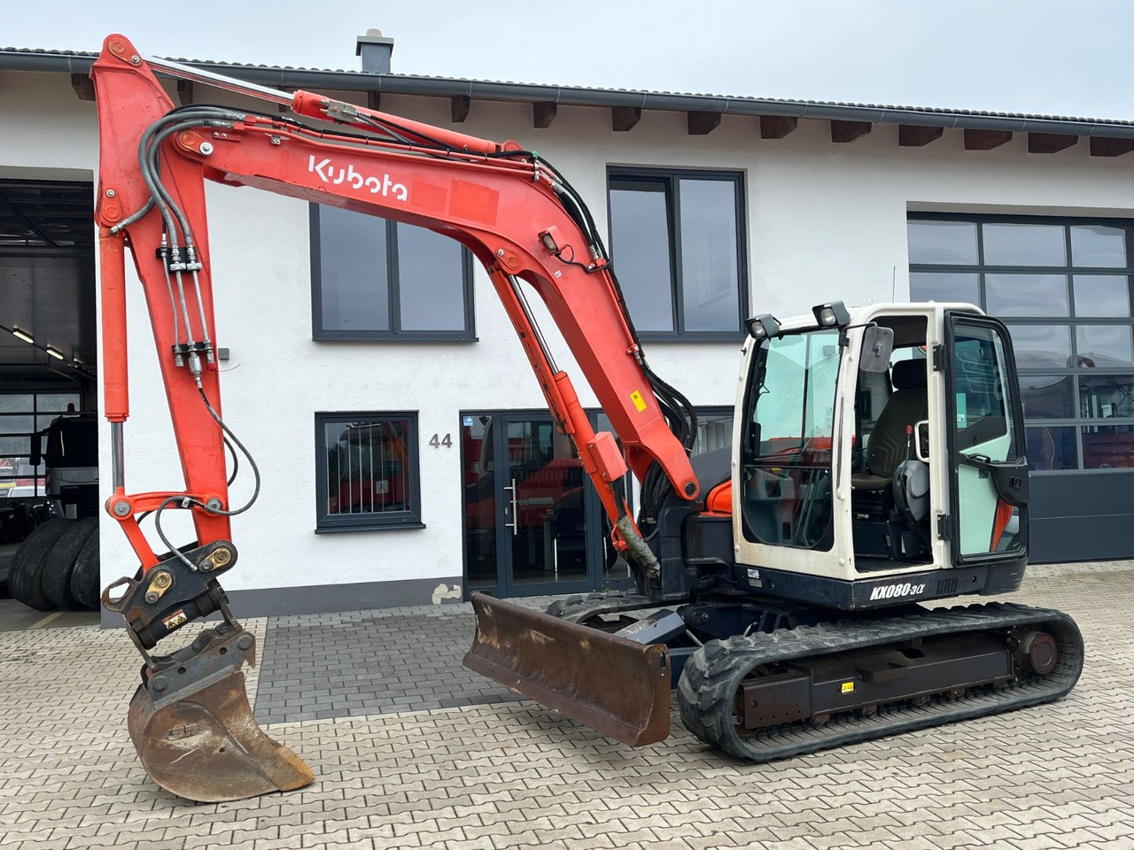 Kubota KX 080-3 Powertilt MS 08 - Мини-экскаватор: фото 1 Kubota KX 080-3 Powertilt MS 08 - Мини-экскаватор: фото 1