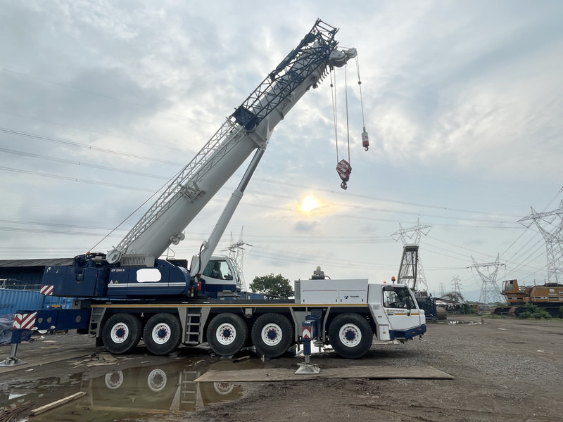 Faun ATF 220G-5 - Мобильный кран: фото 2 Faun ATF 220G-5 - Мобильный кран: фото 2