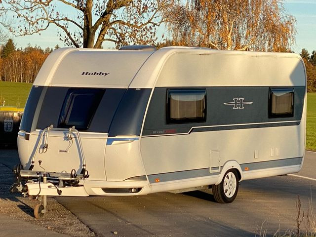 Hobby 495 UL, Einzellbetten, Mover, Vorzelt, - Прицеп дача: фото 1 Hobby 495 UL, Einzellbetten, Mover, Vorzelt, - Прицеп дача: фото 1