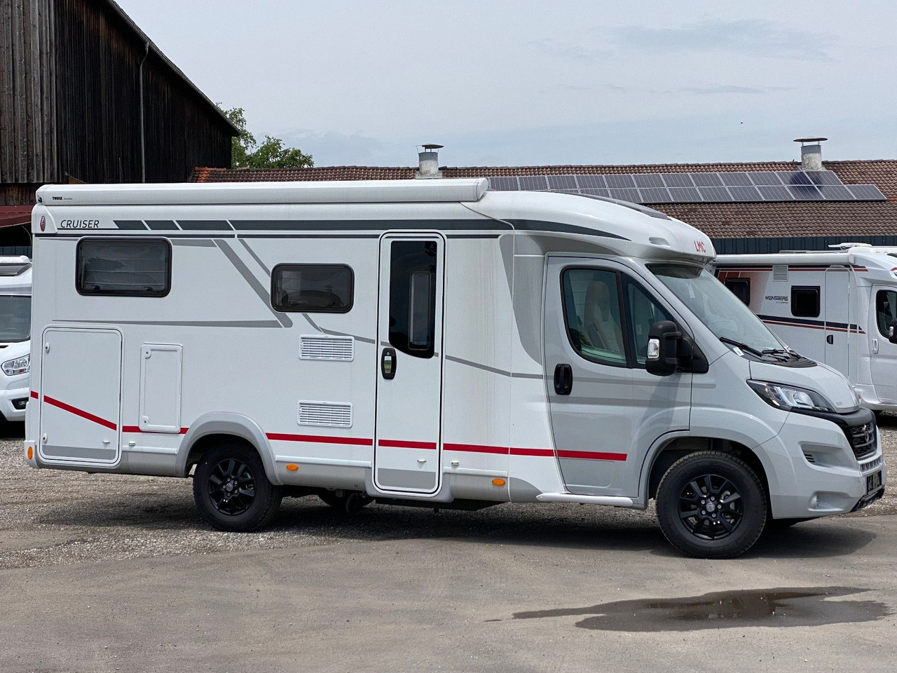 LMC Cruiser V 646 G, SAT, Navi, Sondermodell,16 Zoll - Полуинтегрированный автодом: фото 2 LMC Cruiser V 646 G, SAT, Navi, Sondermodell,16 Zoll - Полуинтегрированный автодом: фото 2