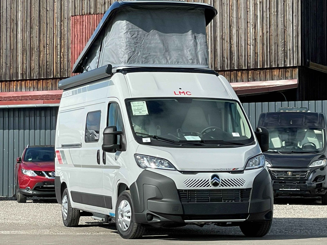 LMC INNOVAN 600 ,ASD, Aufstelldach,26 Modell, - Кастенваген: фото 1 LMC INNOVAN 600 ,ASD, Aufstelldach,26 Modell, - Кастенваген: фото 1