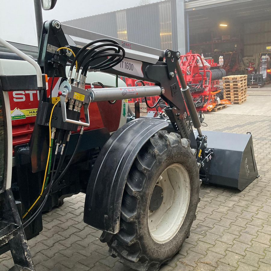 Intertech Frontlader IT1600 - Фронтальный погрузчик для трактора: фото 5 Intertech Frontlader IT1600 - Фронтальный погрузчик для трактора: фото 5