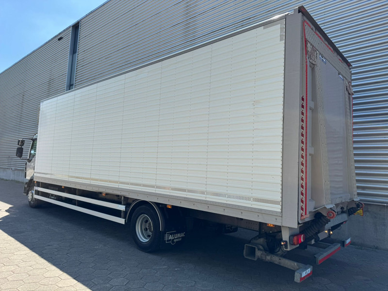 Renault D16 / 133,000 KM Only..!! Tail Lift / TUV: 1-2026 / Belgium Truck - Грузовик с закрытым кузовом: фото 2 Renault D16 / 133,000 KM Only..!! Tail Lift / TUV: 1-2026 / Belgium Truck - Грузовик с закрытым кузовом: фото 2