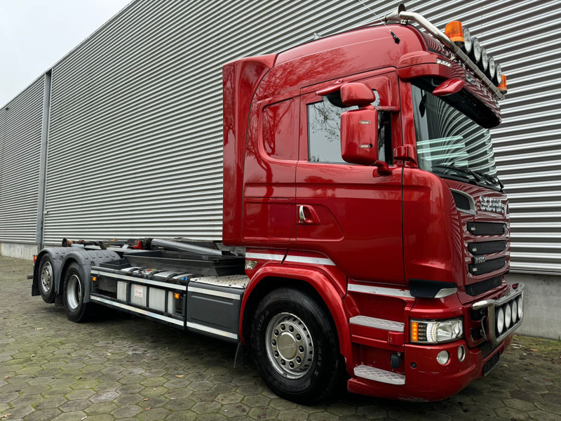 Scania R 580 Highline / 6X2 / Hooksystem / Retarder / Full Air / V8 / Belgium Truck - Крюковой мультилифт: фото 2 Scania R 580 Highline / 6X2 / Hooksystem / Retarder / Full Air / V8 / Belgium Truck - Крюковой мультилифт: фото 2
