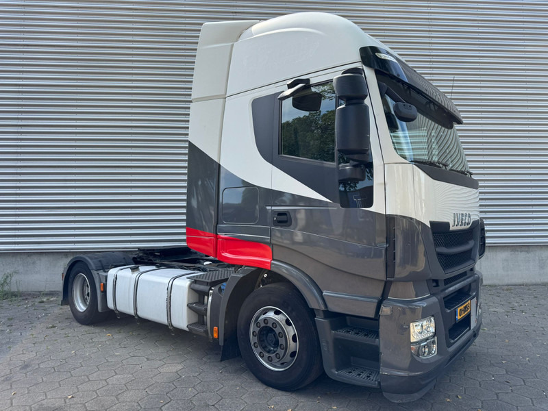 Iveco Stralis AS 420 / 10 In Stock / 2 Tanks / NL Truck - Тягач: фото 2 Iveco Stralis AS 420 / 10 In Stock / 2 Tanks / NL Truck - Тягач: фото 2