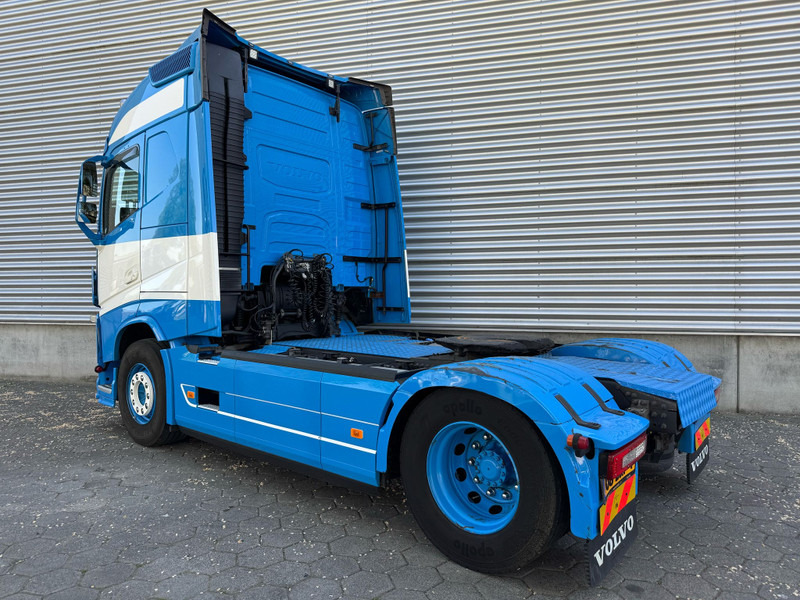 Volvo FH 460 / I-Shift / 2 Tanks / Tuv: 2-2026 / NL Truck - Тягач: фото 3 Volvo FH 460 / I-Shift / 2 Tanks / Tuv: 2-2026 / NL Truck - Тягач: фото 3