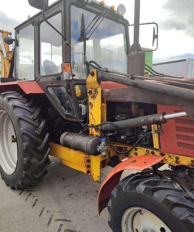 MTZ 82.1 - Экскаватор-погрузчик: фото 3 MTZ 82.1 - Экскаватор-погрузчик: фото 3