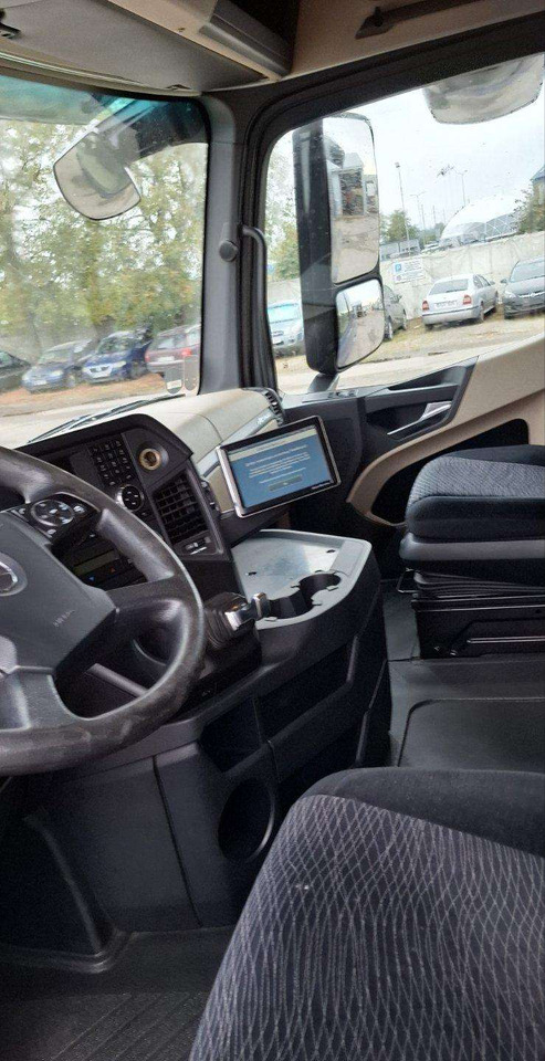 Тягач Mercedes-Benz Actros: фото 10