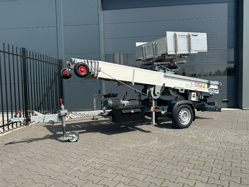 Böcker Junior HD 21 Furniture Lift, 2022, 487 hours! - Строительная техника: фото 1 Böcker Junior HD 21 Furniture Lift, 2022, 487 hours! - Строительная техника: фото 1