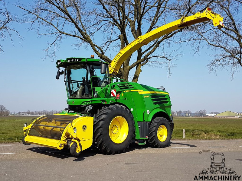 John Deere 6000-7000-8000 series - Кормоуборочный комбайн: фото 1 John Deere 6000-7000-8000 series - Кормоуборочный комбайн: фото 1