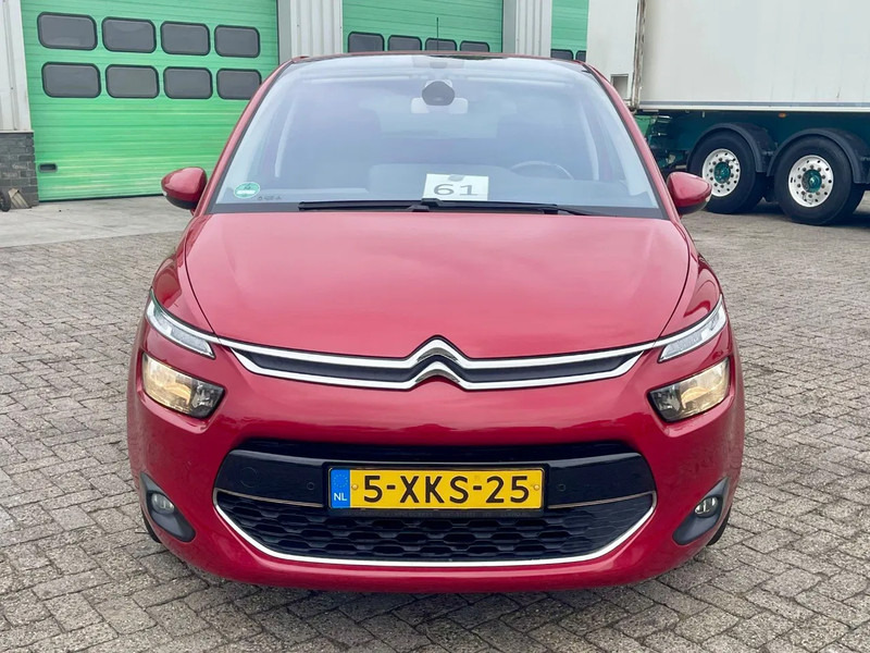 Citroën C4 Picasso REAR VIEW CAMERA, BLIND SPOT SENSOR, AUTO PARKING, FRONT & REAR PARKTRONIC, - Хэтчбек: фото 2 Citroën C4 Picasso REAR VIEW CAMERA, BLIND SPOT SENSOR, AUTO PARKING, FRONT & REAR PARKTRONIC, - Хэтчбек: фото 2