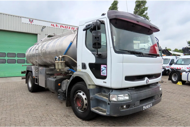 Renault Premium 300 water / milk / foods tank. INOX ! Manual diesel pomp! FRANCE TRUCK!! - Грузовик-цистерна: фото 3 Renault Premium 300 water / milk / foods tank. INOX ! Manual diesel pomp! FRANCE TRUCK!! - Грузовик-цистерна: фото 3