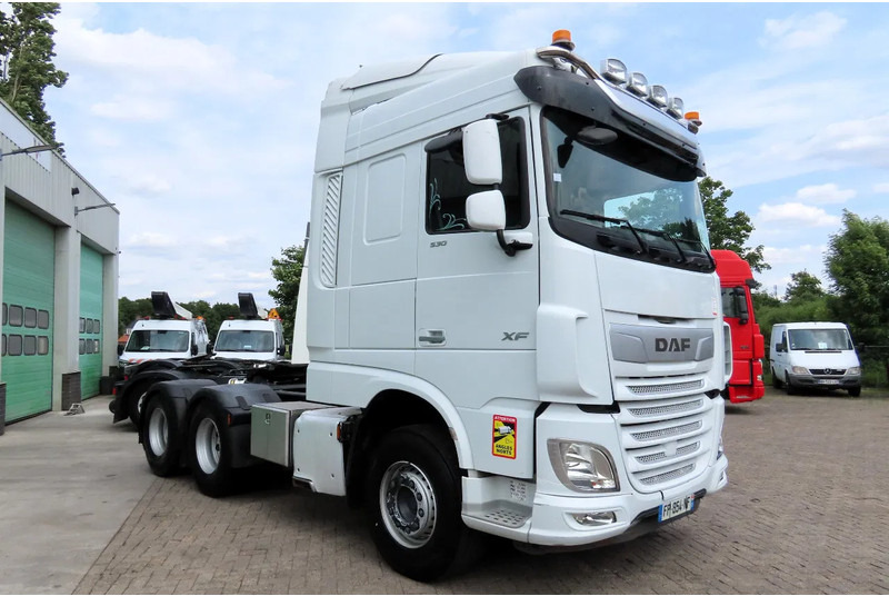 DAF XF 530 6x4 Retarder, Frigo, P-Cool, 2 beds - Тягач: фото 2 DAF XF 530 6x4 Retarder, Frigo, P-Cool, 2 beds - Тягач: фото 2
