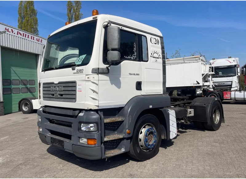 MAN TGA 18.390 Manual - Тягач: фото 2 MAN TGA 18.390 Manual - Тягач: фото 2