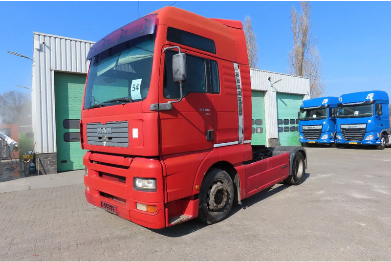 MAN TGA 18.460 Manual injection (euro2), Manual gearbox - Тягач: фото 3 MAN TGA 18.460 Manual injection (euro2), Manual gearbox - Тягач: фото 3
