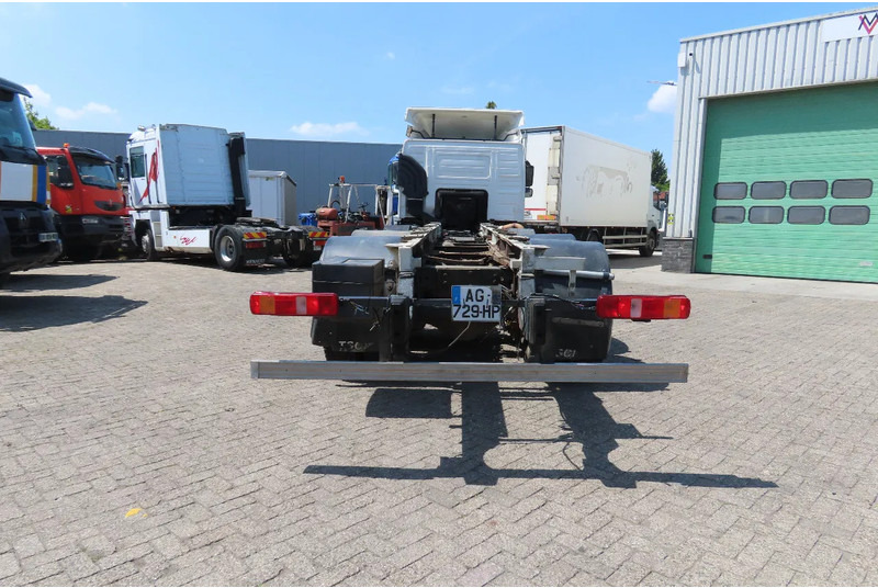 Грузовик-шасси Volvo FM 380 8x4 FULL SPRING. 100% condition!: фото 5
