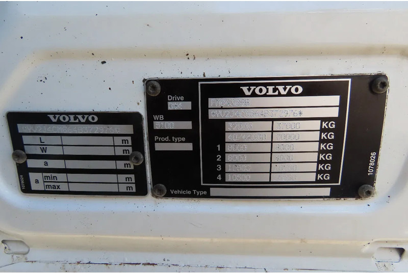 Грузовик-шасси Volvo FM 380 8x4 FULL SPRING. 100% condition!: фото 18