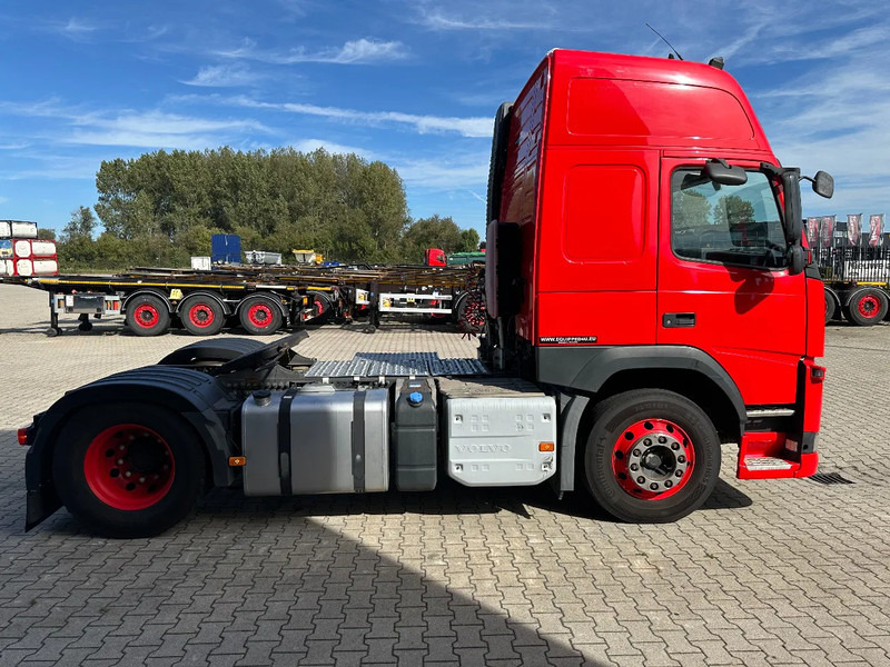 Volvo FM 420 Globetrotter, ADR (FL, OX, AT), ALCOA, only 446TKM - Тягач: фото 3 Volvo FM 420 Globetrotter, ADR (FL, OX, AT), ALCOA, only 446TKM - Тягач: фото 3