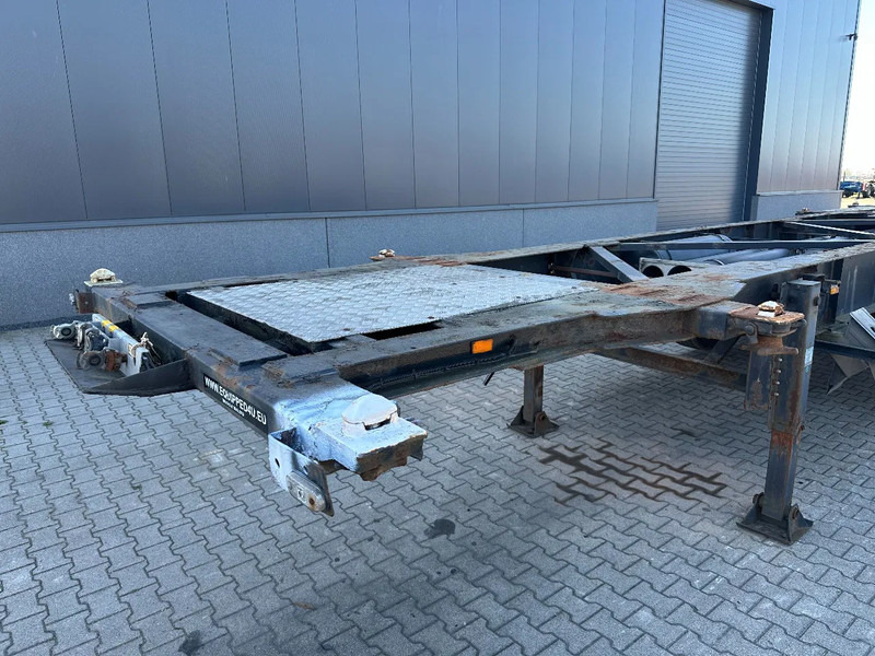 Полуприцеп-контейнеровоз/ Сменный кузов Van Hool 20FT/30FT, ADR (EX/II, EX/III, FL, OX, AT), SAF, drum, liftaxle, NL-Chassis: фото 19 Полуприцеп-контейнеровоз/ Сменный кузов Van Hool 20FT/30FT, ADR (EX/II, EX/III, FL, OX, AT), SAF, drum, liftaxle, NL-Chassis: фото 19