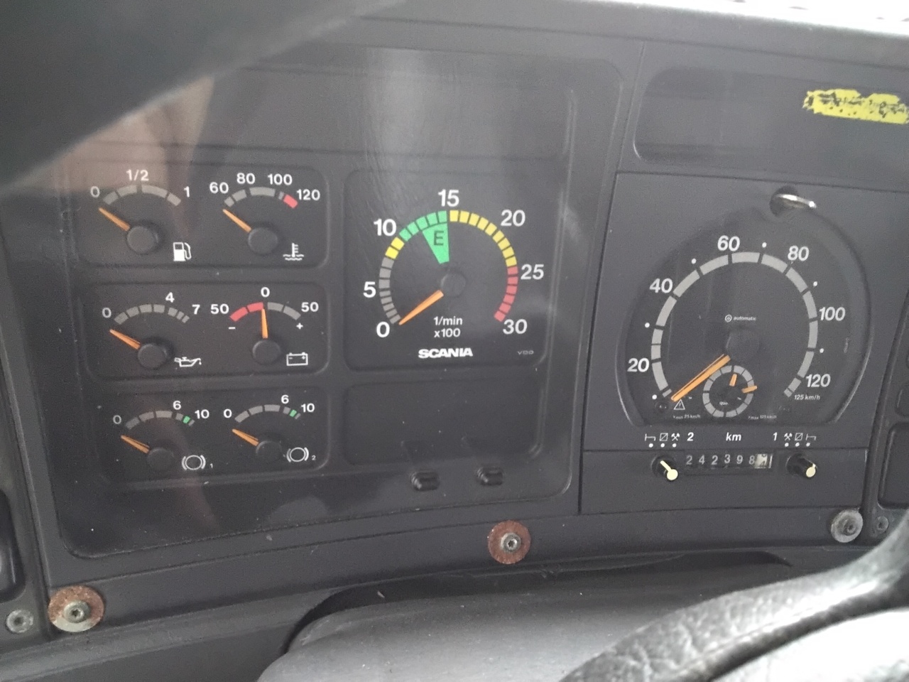 SCANIA 94G260 - Самосвал: фото 5 SCANIA 94G260 - Самосвал: фото 5