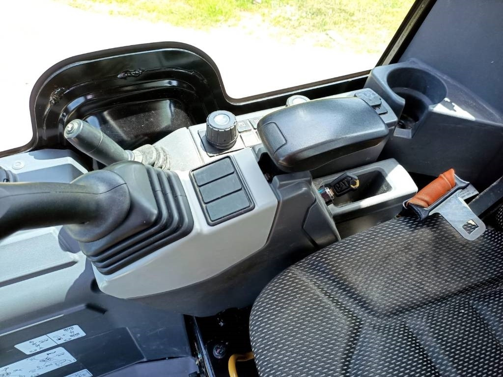 Мини-экскаватор CAT 301.6 05A: фото 13