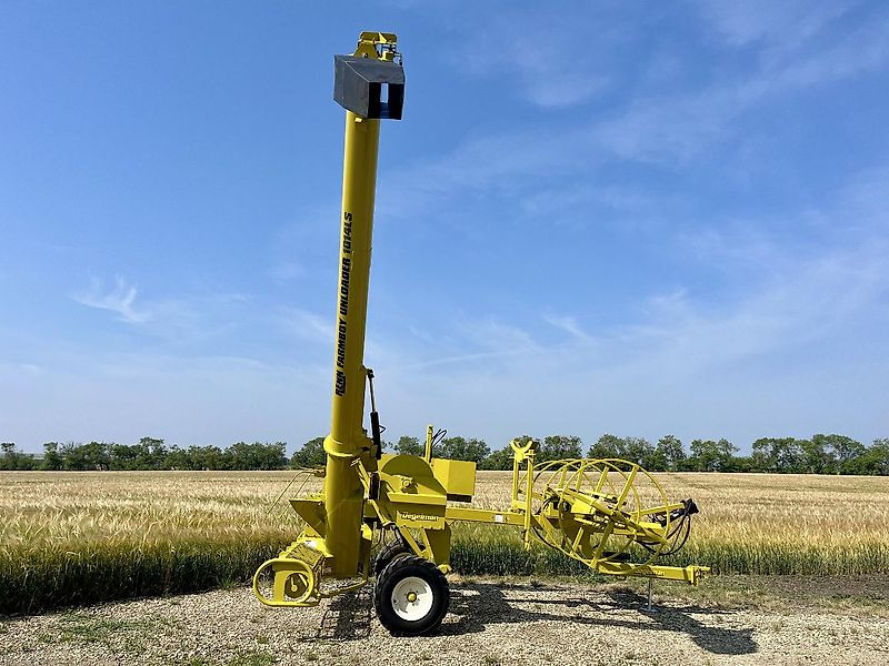 Degelman RENN FARMBOY UNLOADER 1014LS - Сельскохозяйственная техника: фото 1 Degelman RENN FARMBOY UNLOADER 1014LS - Сельскохозяйственная техника: фото 1