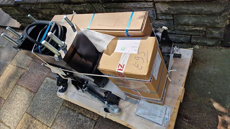 Zuidberg Fronthydraulik, Frontkraftheber, Fronthubwerk zum Case PUMA / PUMA CVX / STEYR CVT - Гидравлика для Сельскохозяйственной техники: фото 4 Zuidberg Fronthydraulik, Frontkraftheber, Fronthubwerk zum Case PUMA / PUMA CVX / STEYR CVT - Гидравлика для Сельскохозяйственной техники: фото 4