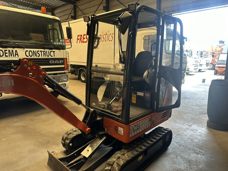 Hitachi ZAXIS ZX19-6 CR 1.9T - 1349H - CABINE - ADJUSTABLE TRACKS - EXTRA HYDR - QUICK HITCH - BE MACHINE - Мини-экскаватор: фото 5 Hitachi ZAXIS ZX19-6 CR 1.9T - 1349H - CABINE - ADJUSTABLE TRACKS - EXTRA HYDR - QUICK HITCH - BE MACHINE - Мини-экскаватор: фото 5
