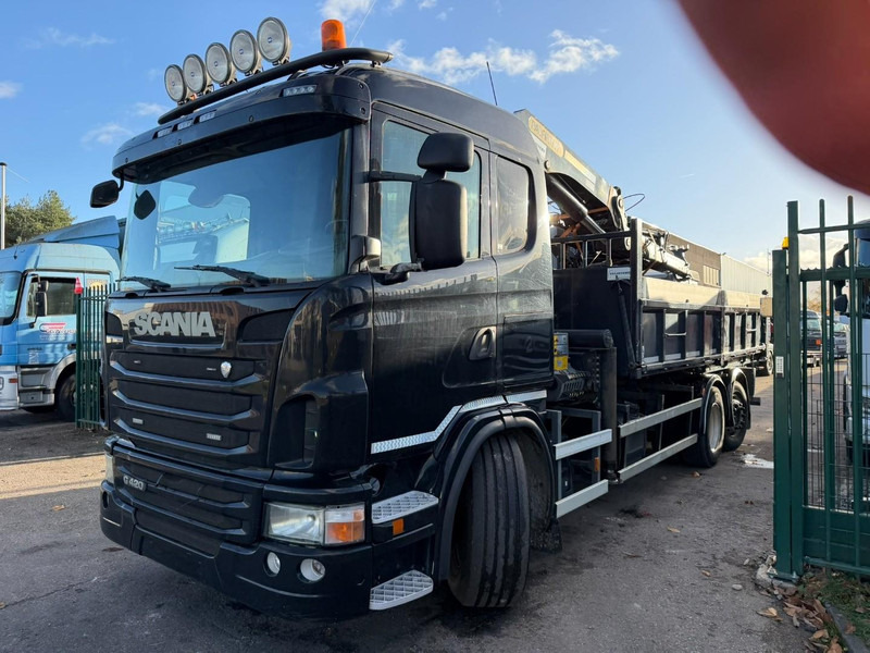 Scania G420 6x2 TIPPER + CRANE PALFINGER PK22002 C (4x) + GRABBER - LIFT + STEERING AXLE - DAMAGED CRANE - Самосвал, Автоманипулятор: фото 3 Scania G420 6x2 TIPPER + CRANE PALFINGER PK22002 C (4x) + GRABBER - LIFT + STEERING AXLE - DAMAGED CRANE - Самосвал, Автоманипулятор: фото 3
