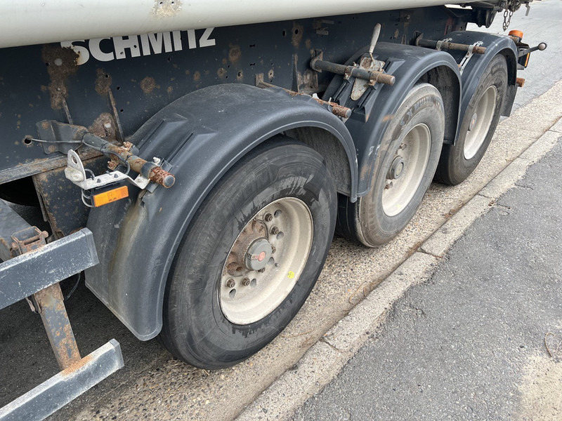 Самосвальный полуприцеп Schmitz Cargobull SKI 24 3-AXLES SAF - STEEL BODY / ALU TIPPER  - GOOD CONDITION: фото 20