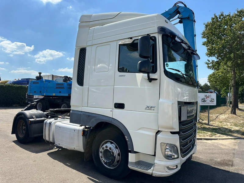 DAF XF 460 RETARDER + PTO HYDR - MX 13L - 460HP - SPACECAB - A/C - FRIGO - SPOILERS - EURO 6 - BE TRUCK - Тягач: фото 1 DAF XF 460 RETARDER + PTO HYDR - MX 13L - 460HP - SPACECAB - A/C - FRIGO - SPOILERS - EURO 6 - BE TRUCK - Тягач: фото 1