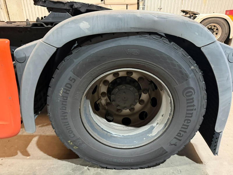 Тягач MAN TGA 18.460 XLX BLS - *471.000km* - 13L MOTOR - FULL SPOILERS / SIDESKIRTS / FRIGO - BE TRUCK: фото 19 Тягач MAN TGA 18.460 XLX BLS - *471.000km* - 13L MOTOR - FULL SPOILERS / SIDESKIRTS / FRIGO - BE TRUCK: фото 19