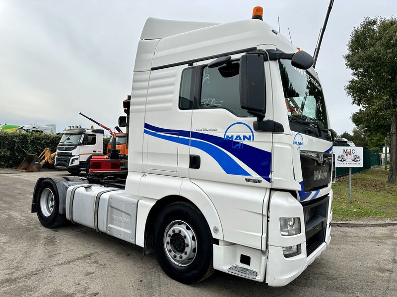 MAN TGX 18.440 RETARDER - PTO HYDR - FRIGO - SPOILERS - EURO 6 - CAMERA - AUTO -  BE TRUCK - Тягач: фото 1 MAN TGX 18.440 RETARDER - PTO HYDR - FRIGO - SPOILERS - EURO 6 - CAMERA - AUTO -  BE TRUCK - Тягач: фото 1