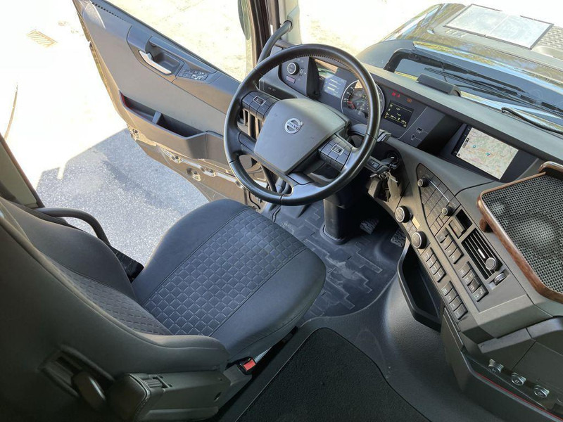 Тягач Volvo FH 460 LNG GAS ADR - ACC - Dynamic Steering - I-park Cool - Lane Keeping Support - collision warning - leather - ... BE Truck: фото 10