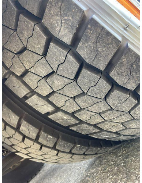 Тягач Volvo FH 460 LNG GAS ADR - ACC - Dynamic Steering - I-park Cool - Lane Keeping Support - collision warning - leather - ... BE Truck: фото 18