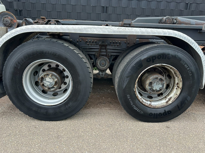 Volvo FH 400 6X4 HOOKLIFT AJK NHS20-5430 - STEEL SPRING / HUB REDUCTION - I SHIFT - BE TRUCK - Крюковой мультилифт: фото 5 Volvo FH 400 6X4 HOOKLIFT AJK NHS20-5430 - STEEL SPRING / HUB REDUCTION - I SHIFT - BE TRUCK - Крюковой мультилифт: фото 5