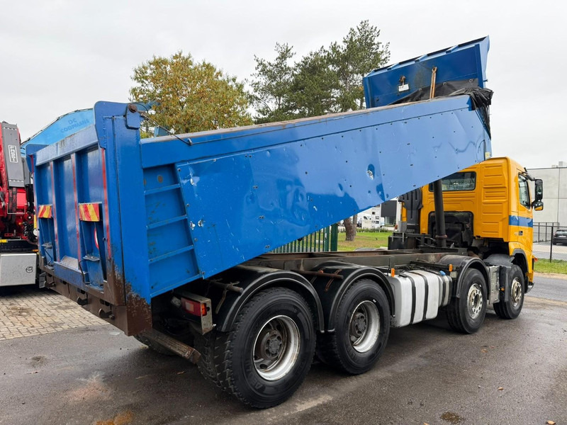 Volvo FH 400 8X4 TIPPER (insulated/isolé) - MANUAL 3+3 - STEEL SPRING / BLATT - EURO 5 - TUV 01/2026 - AXLES HUB REDUCTION - BE TRUCK - Самосвал: фото 5 Volvo FH 400 8X4 TIPPER (insulated/isolé) - MANUAL 3+3 - STEEL SPRING / BLATT - EURO 5 - TUV 01/2026 - AXLES HUB REDUCTION - BE TRUCK - Самосвал: фото 5