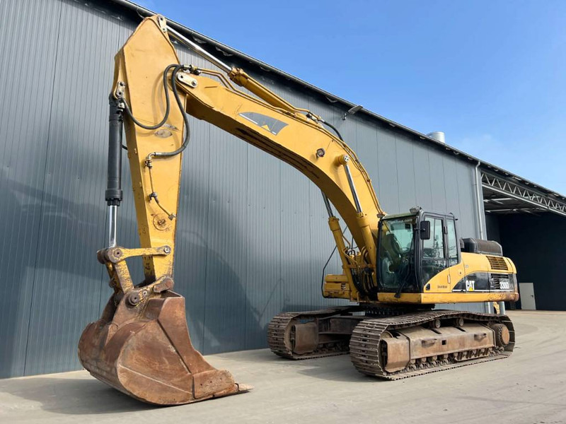 Cat 330D - Гусеничный экскаватор: фото 1 Cat 330D - Гусеничный экскаватор: фото 1