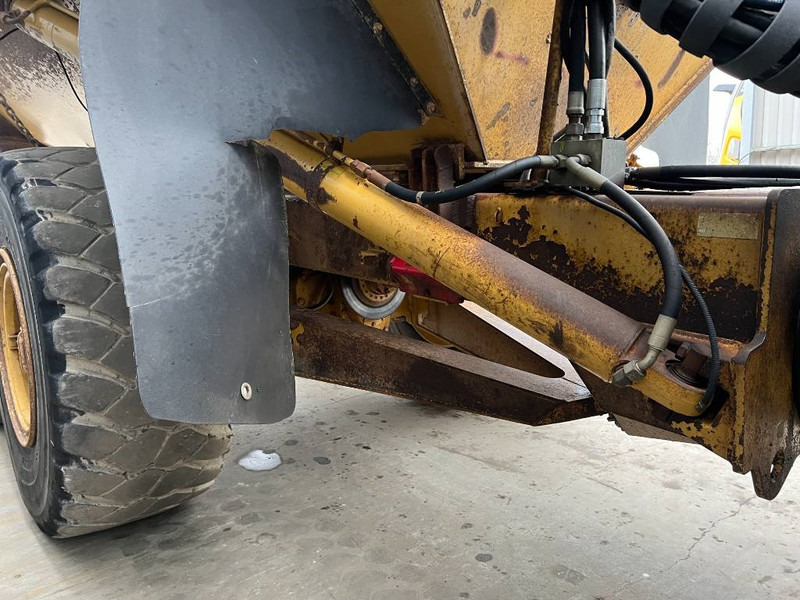 Сочленённый самосвал Cat 730: фото 20 Сочленённый самосвал Cat 730: фото 20